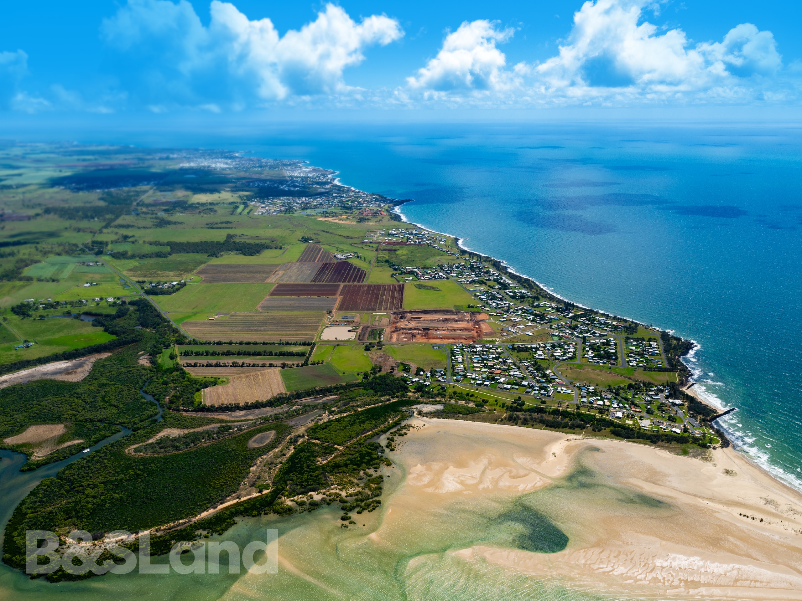 ELLIOTT HEADS, QLD 4670 AUS