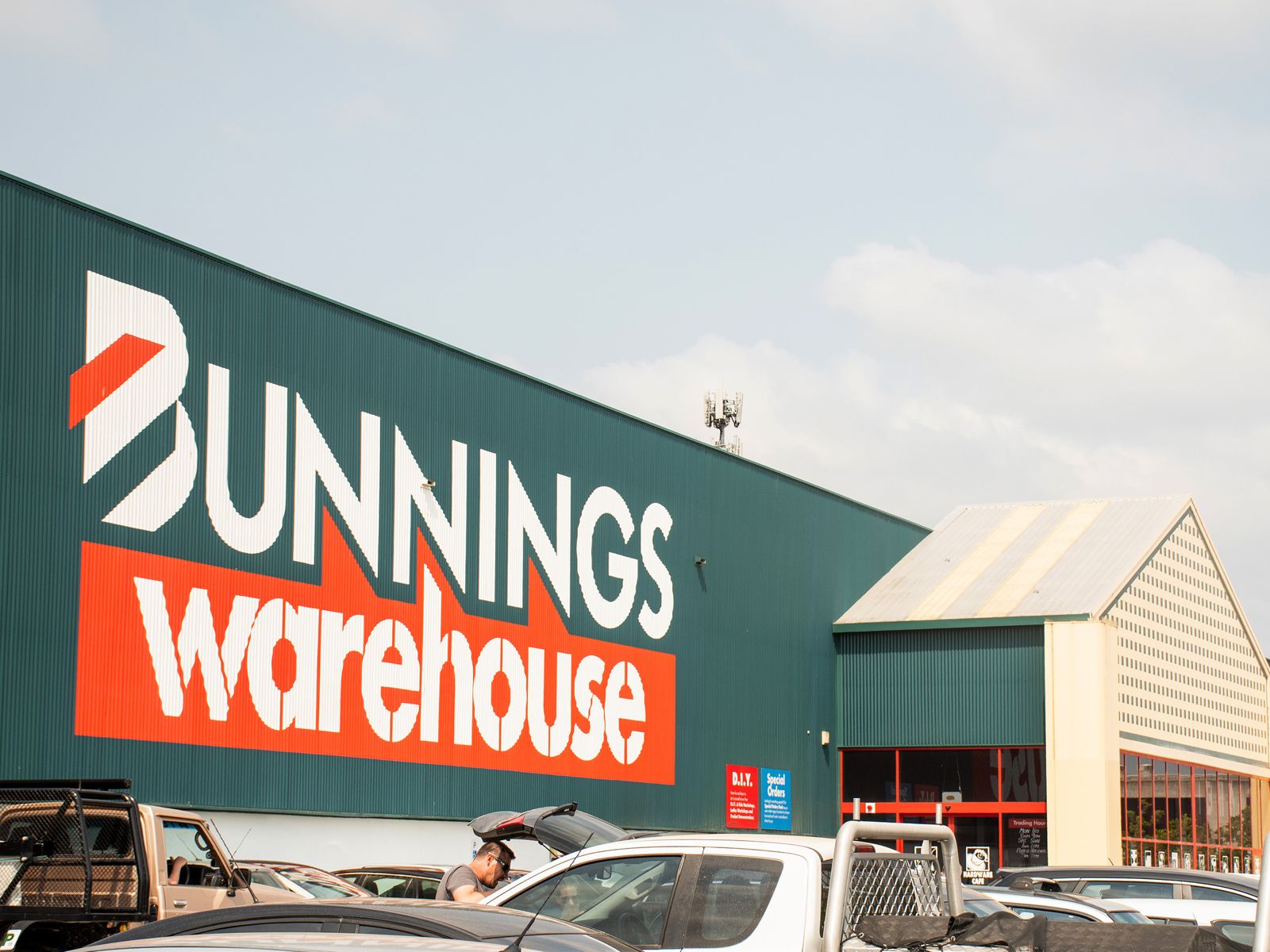 ALTONA NORTH, VIC 3025 AUS