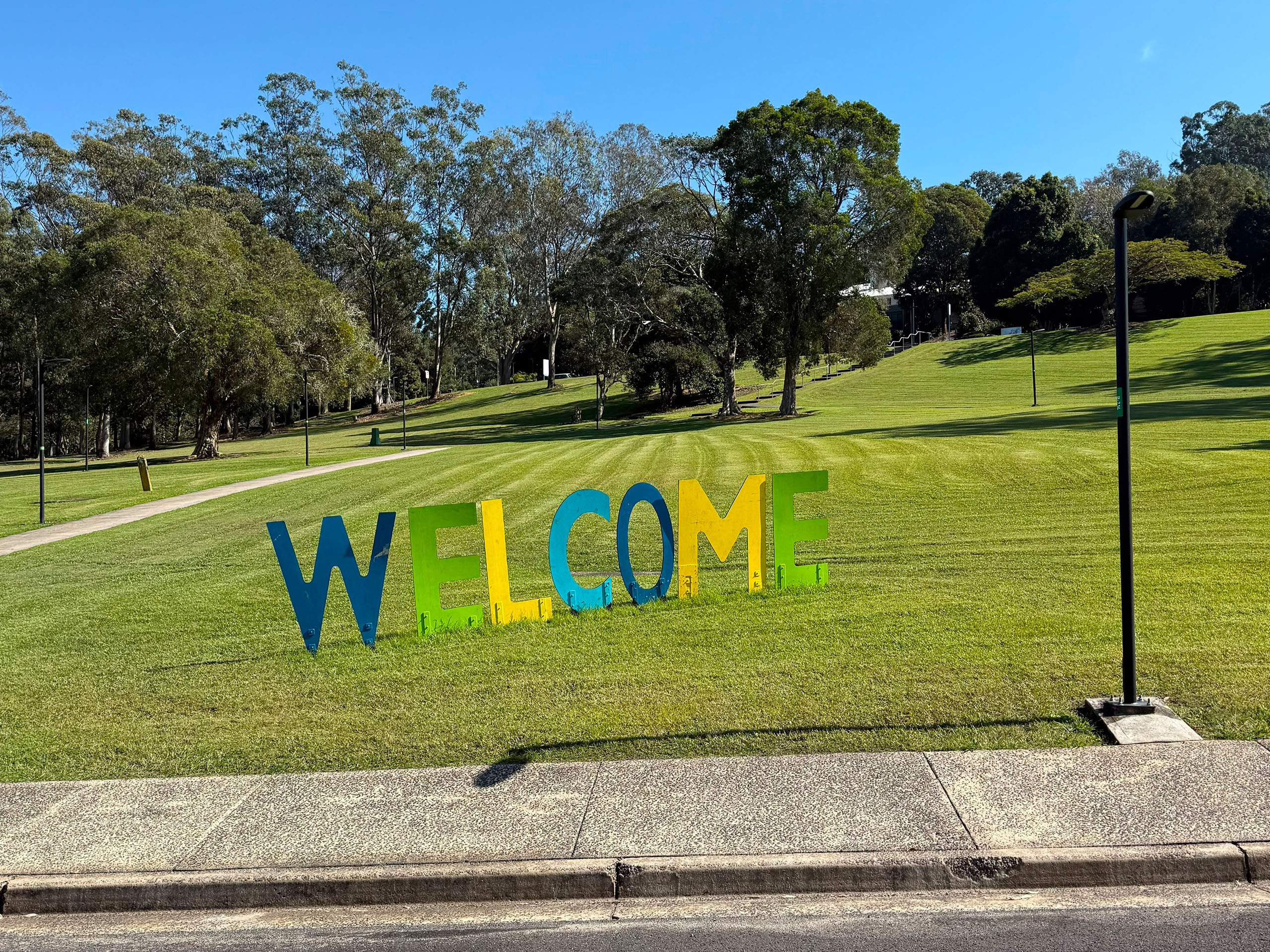 GOONELLABAH, NSW 2480 AUS